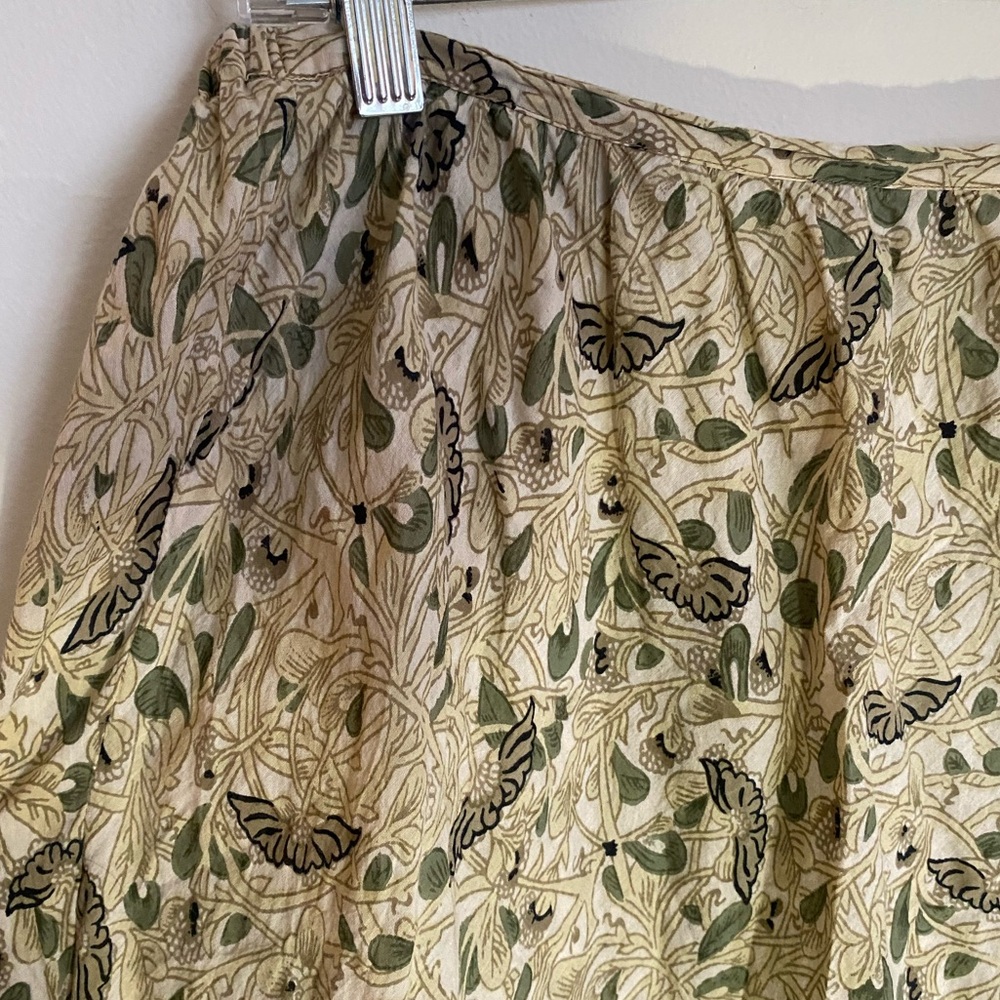 Sheer Boho Green & Cream Floral Maxi Skirt - Picture 4 of 8